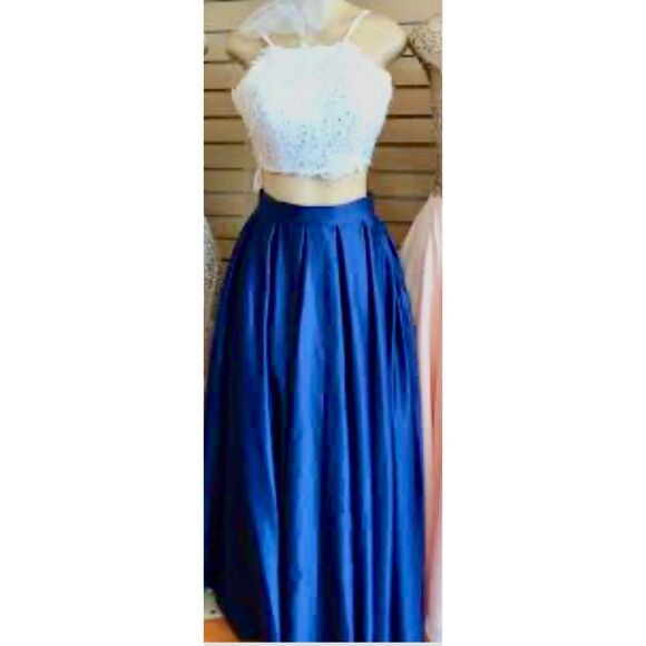Dave & Johnny 2 pc formal dress- white / Royal blue skirt w/POCKETS -sz 3/4 - Picture 4 of 8